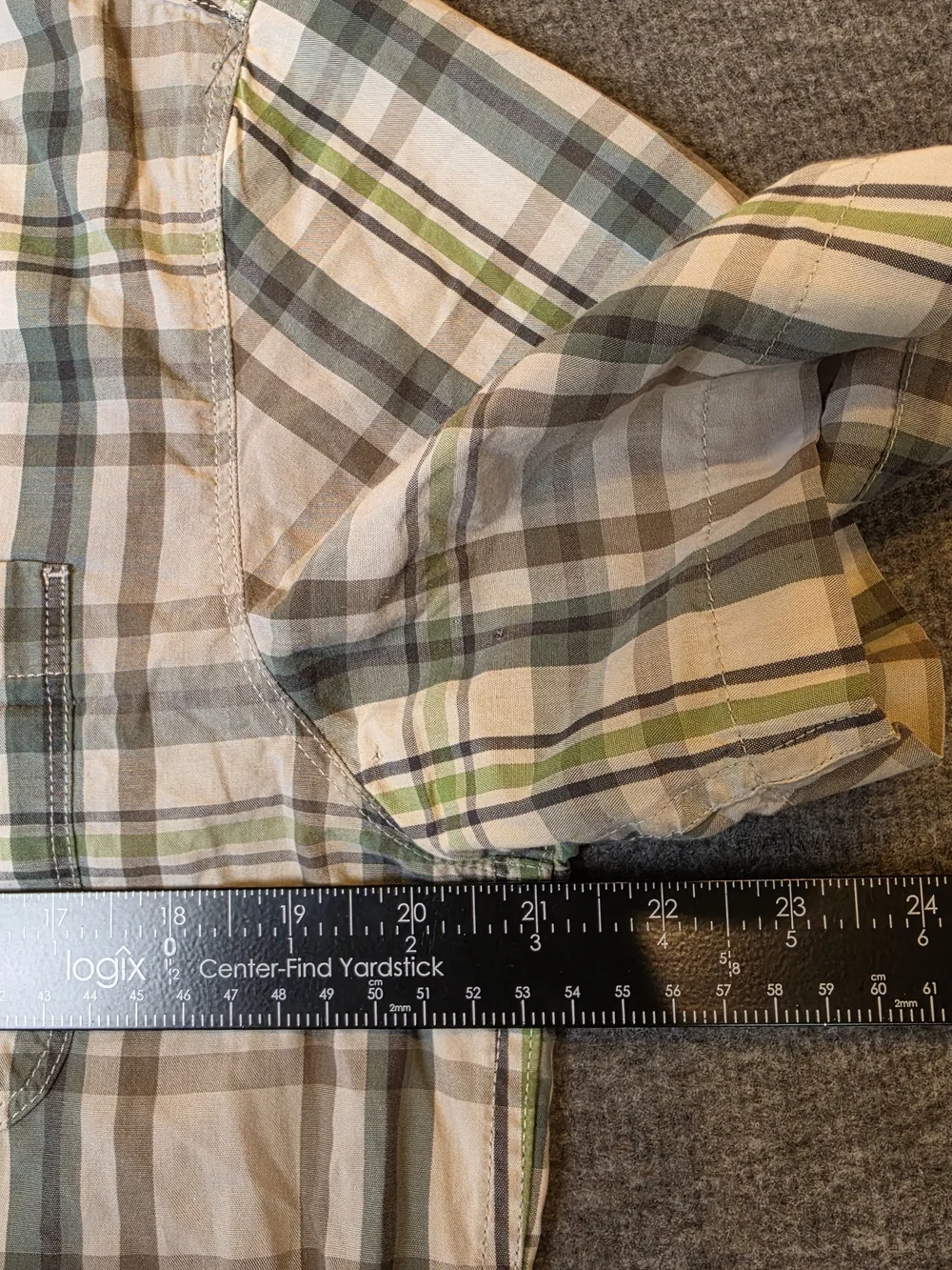 The North Face Men’s Green Plaid Button-Up Shirt Medium Gorpcore Outdoor Preppy